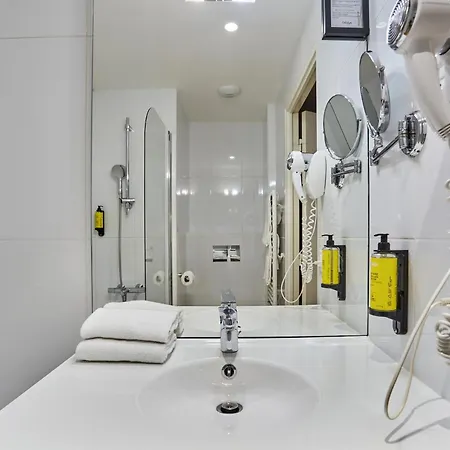 Odalys Montmartre Aparthotel 4*